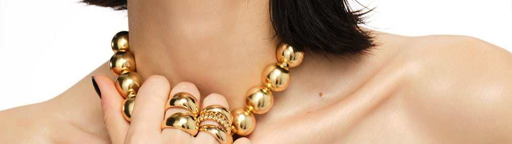 Jewelry for a Spanish dress – what accessories to choose?